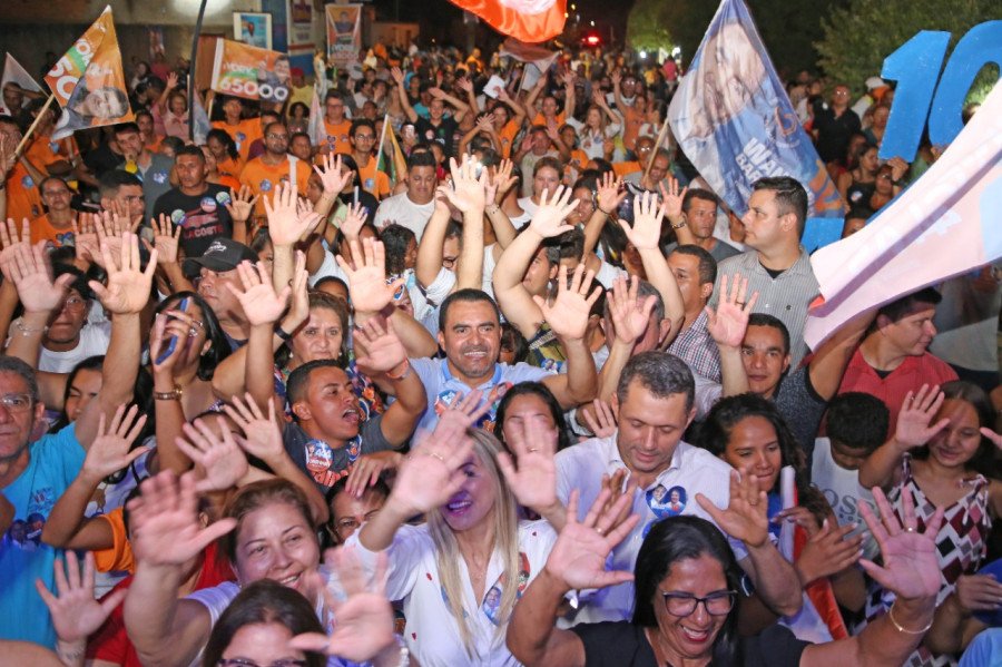 Wanderlei Barbosa arrasta multidão em Miranorte e faz mega comício em Miracema (Foto: Divulgação)