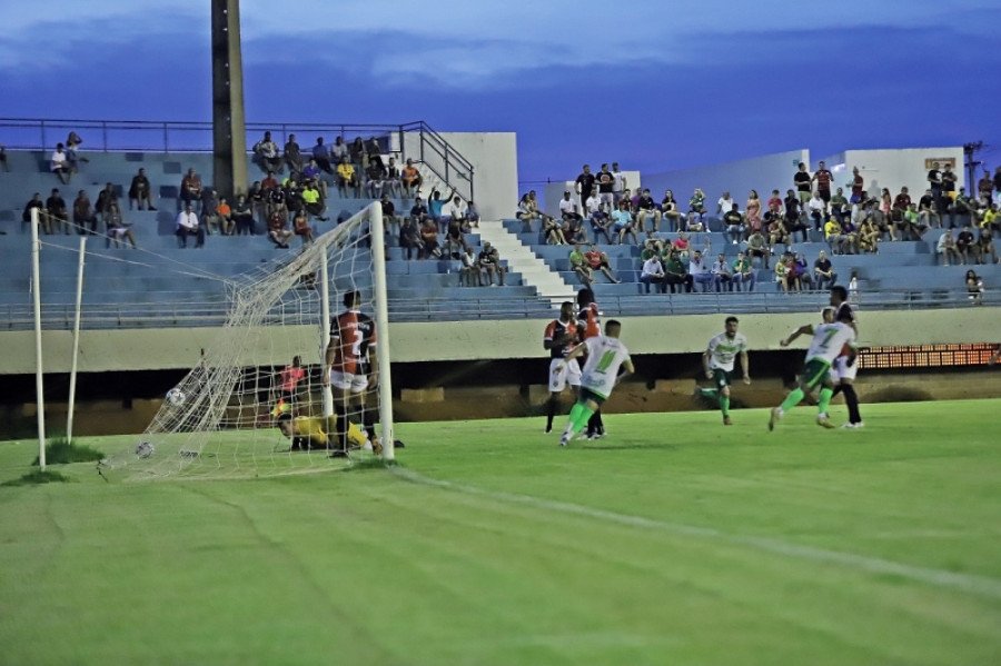 Tocantinópolis venceu o Capital, por 3 a 2 (Foto: Djavan Barbosa)
