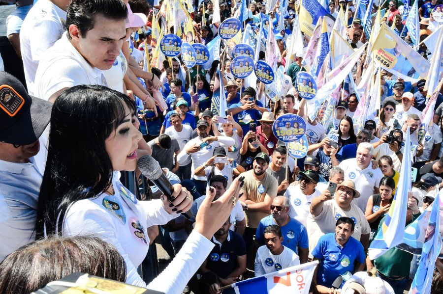 No gosto do povo: O girassol confirma liderança de Janad com 53,75% das intenções de voto (Foto: Divulgação)