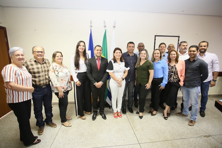 O grupo dos diretores regionais tomou posse na manhÃ£ desta quinta-feira (Foto: Elias Oliveira)