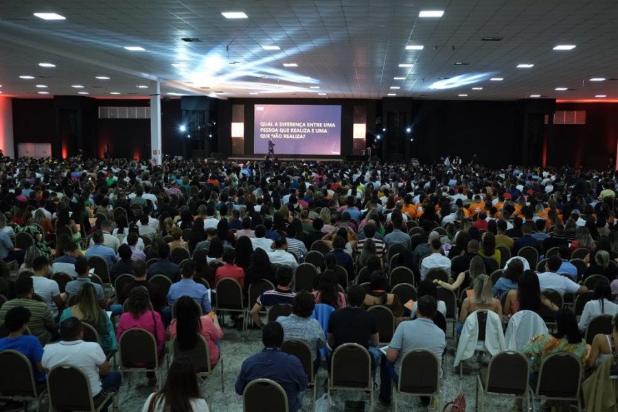 Com apoio do Sebrae, master coach Paulo Vieira reúne cerca de 2.5 mil pessoas em Palmas (Foto: Divulgação)