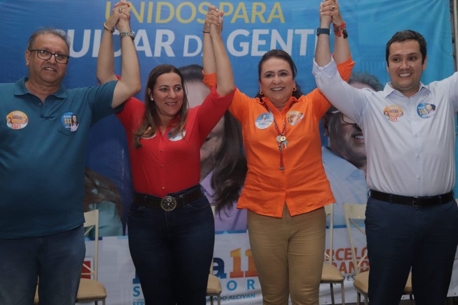 Senadora Kátia junto com Marcelo e Dulce Miranda (Foto: Eziel Araújo)