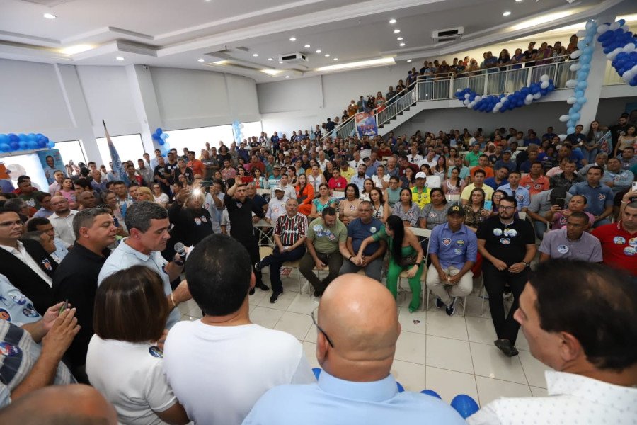 Reunião com centenas de militares em Palmas (Foto: Divulgação)