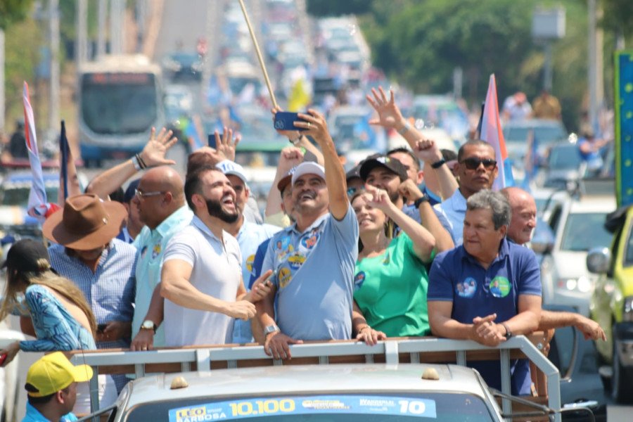 Carreata histórica encerrou campanha de Wanderlei Barbosa com milhares de pessoas nas ruas da capital (Foto: Divulgação)