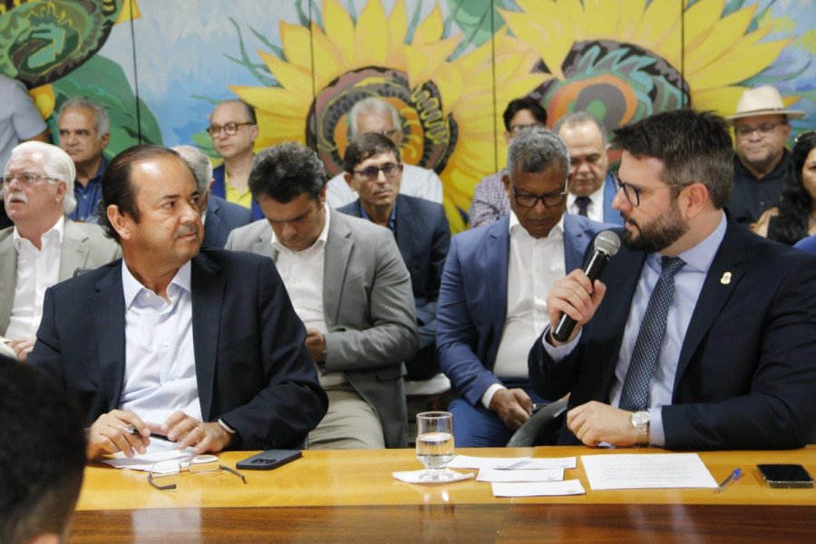 No lançamento da FPA, deputado Mantoan defende sinergia entre as políticas públicas para o agronegócio (Foto: Mirdad)