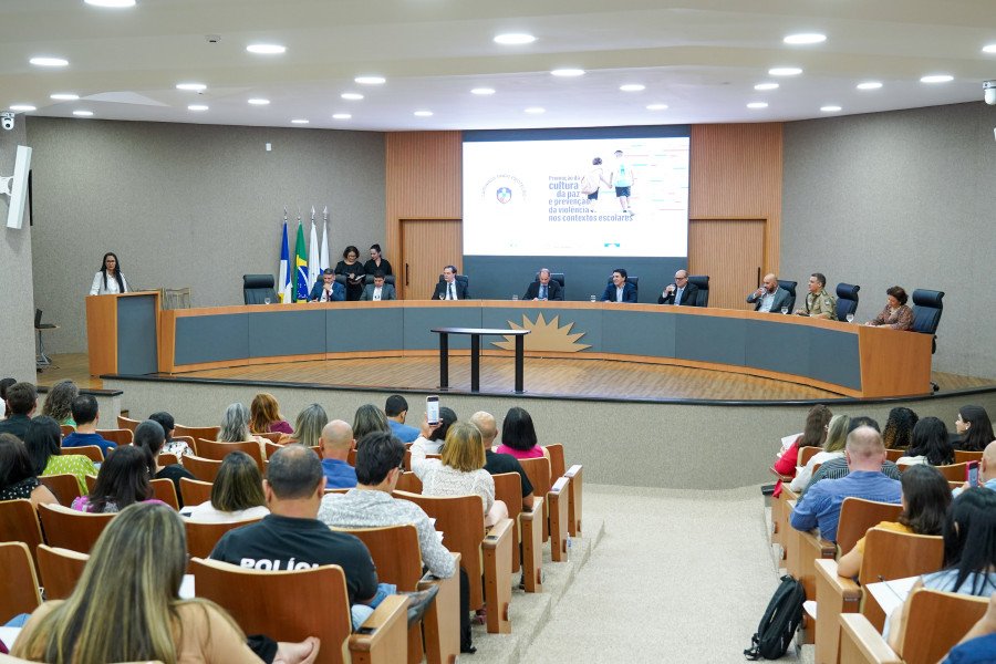 Lançamento do curso Promoção da Cultura da Paz e Prevenção da Violência nos Contextos Escolares ( Foto: Francisca Coelho)