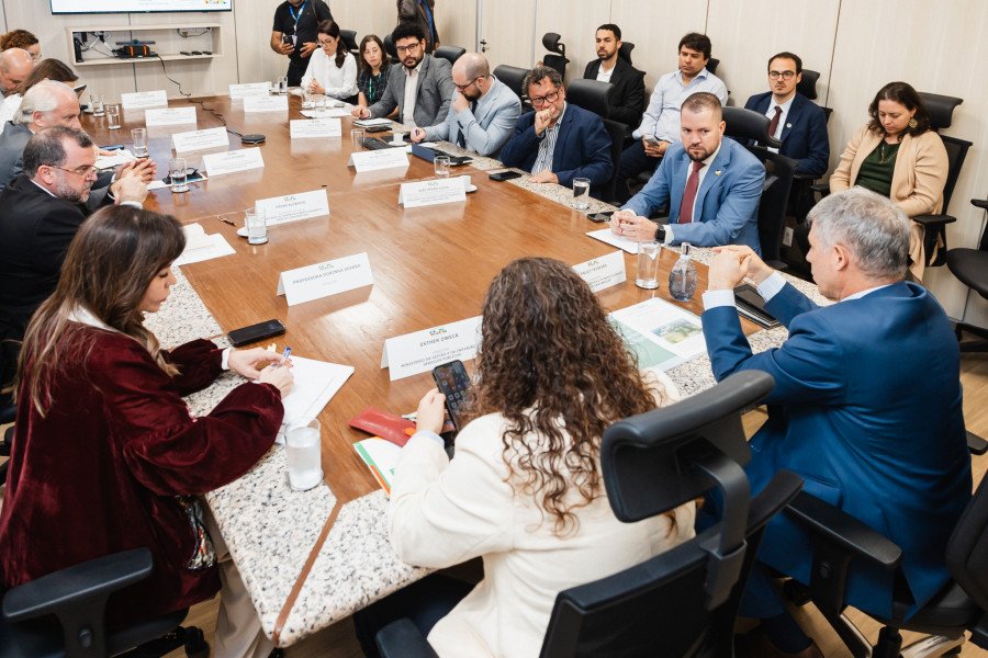 Reunião entre o Governo do Tocantins e o Governo Federal ocorreu na sede do MDA, em Brasília/DF (Foto: Vinícius Santa Rosa)