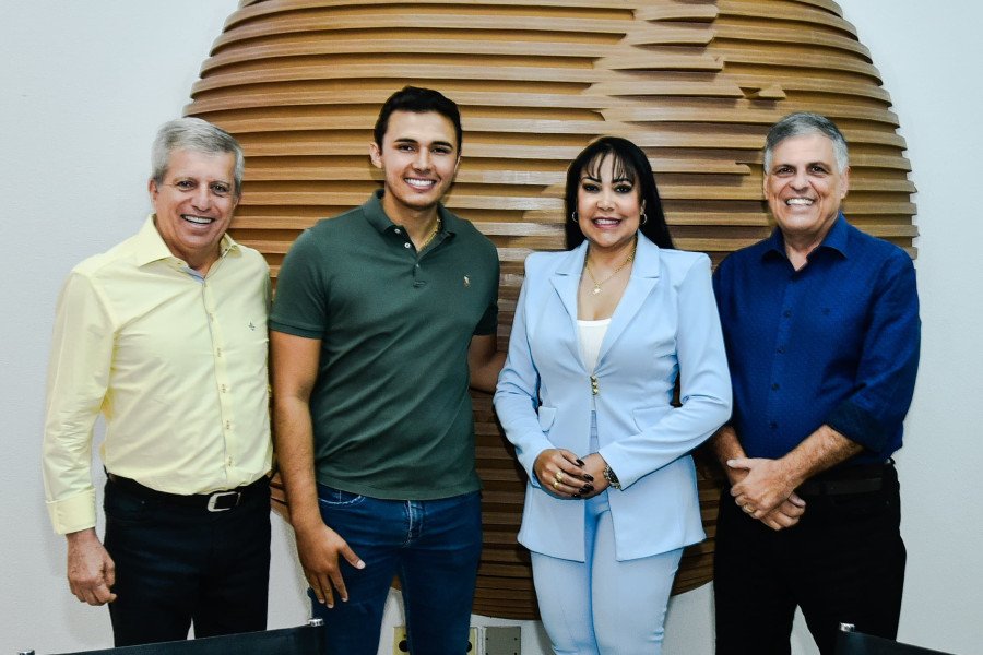 Com Pedro Cardoso, Janad foi recebida pelo diretor geral da unidade Tocantins e pelo gerente multiplataforma do grupo no estado