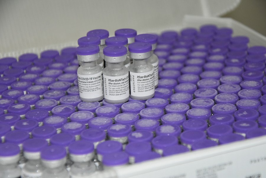 Estado receberá doses da vacina Pfizer para atender adolescentes (Foto: Mariana)