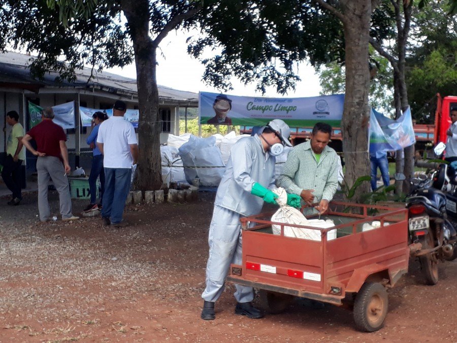 TocantinÃ³polis recebe aÃ§Ãµes do projeto recebimento itinerante de embalagens vazias de agrotÃ³xicos
