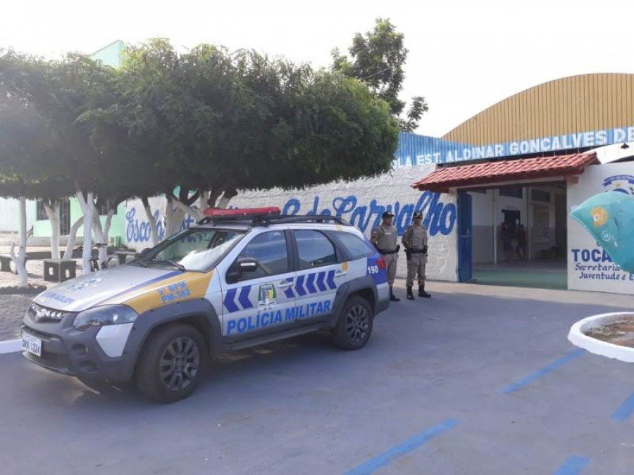 Policiamento na Escola Aldinar em Araguatins