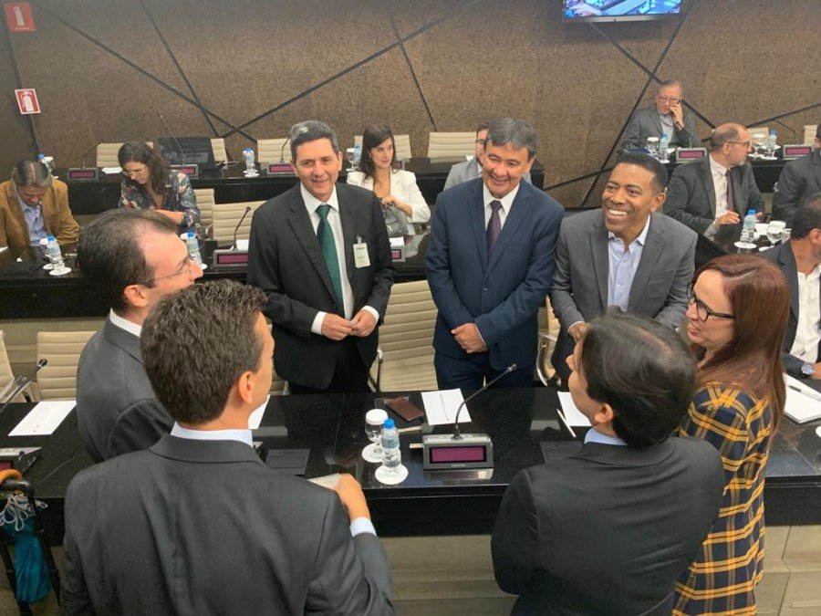 Diretor do Grupo Jorima, Joseph Madeira debate sobre energia solar com o governador do PiauÃ­ e empresÃ¡rios
