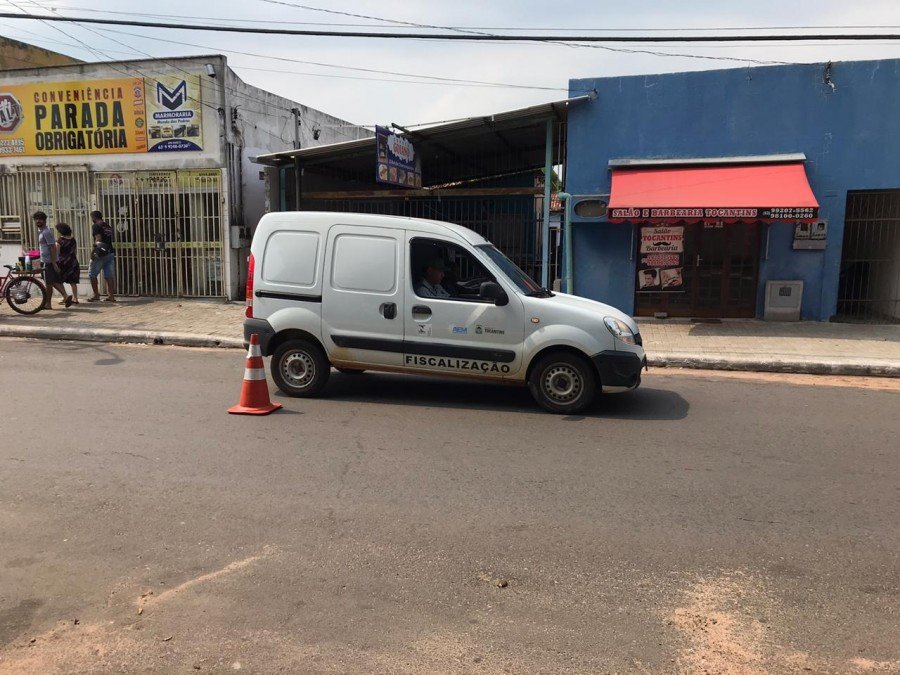 Radares fixos em AraguaÃ­na tambÃ©m sÃ£o verificados pela equipe de Instrumentos da AgÃªncia de Metrologia (Foto: Luis Fernando)