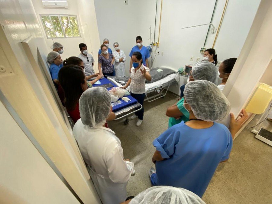 No HRA houve aprimorando tÃ©cnicas no manejo de pacientes com Covid-19 (Foto: DivulgaÃ§Ã£o SES)