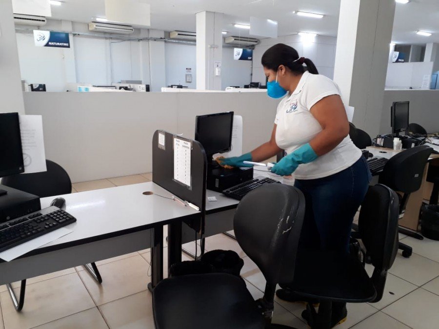 Unidade de AraguaÃ­na passou por higienizaÃ§Ã£o completa nesta segunda-feira (Foto: DivulgaÃ§Ã£o/Secad)