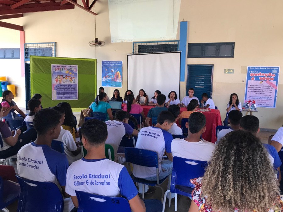 Estudantes do 6º ao 9º ano do Ensino Fundamental e do Ensino Médio participaram do Soletrando 2024 (Foto: Franciel Oliveira)