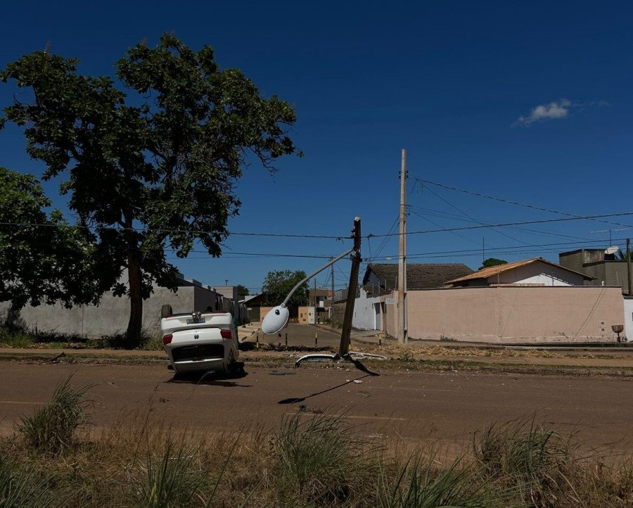 Abalroamento de Poste (Foto: Divulgação/Energisa)