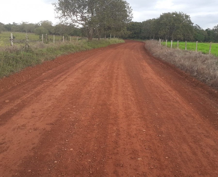 Trechos não pavimentados estão recebendo serviço de revestimento primário (Foto: Ageto/Governo do Tocantins)