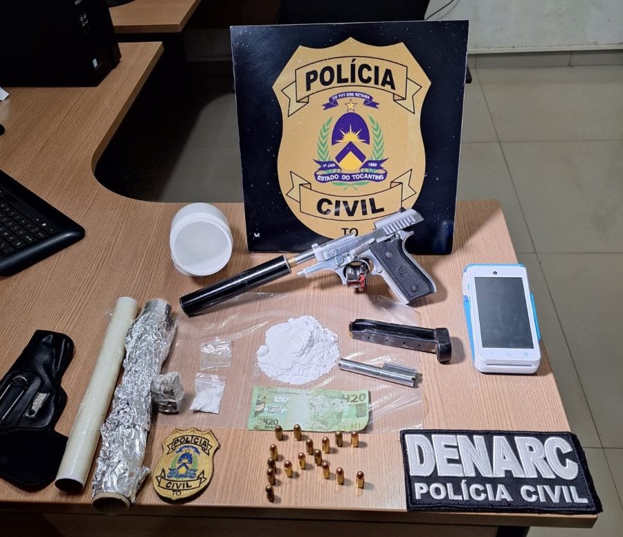 Drogas e materiais apreendidos pela 2ª DENARC Araguaína (Foto: PC TO)