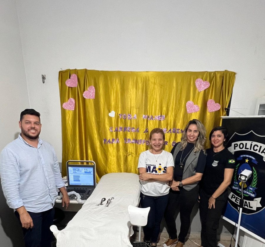 Custodiadas e servidoras da Unidade Penal Feminina de Ananás recebem ação em alusão ao Outubro Rosa (Foto: Divulgação/Seciju)