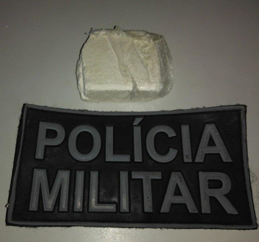 PolÃ­cia Militar detÃ©m trÃªs pessoas por trÃ¡fico de entorpecentes em ParaÃ­so do Tocantins
