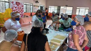 Instituto Aço Cearense realiza oficina de Saboaria Ecológica em instituições de Marabá e São Bento