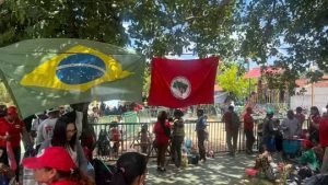 PARAUAPEBAS: Integrantes do MST ocupam prédio da prefeitura em protesto contra mineradora