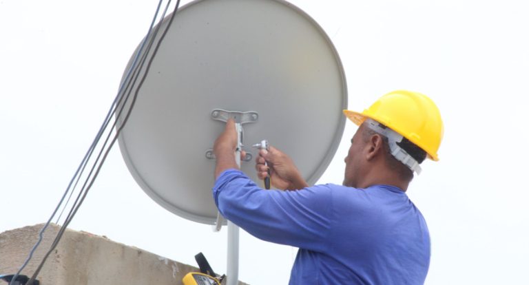 Moradores de Ananás e Riachinho têm até dia 13 para garantir antena parabólica gratuita