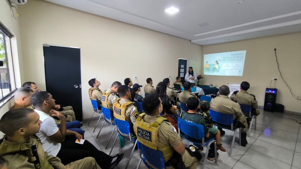 TOCANTINÓPOLIS: Polícia Militar promove palestra sobre hábitos, compulsões e vícios ao efetivo