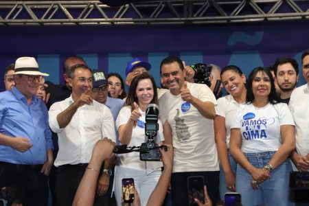 Wanderlei Barbosa apresenta Dorinha como sua sucessora e convoca povo do Tocantins para nova caminhada